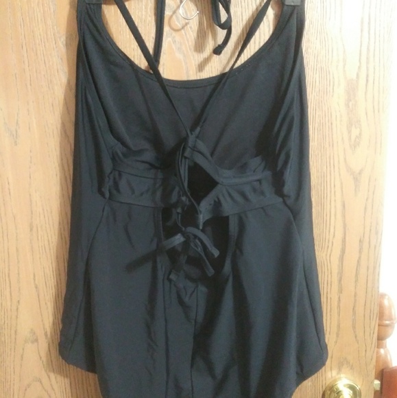 Black bathing suit - Picture 2 of 2